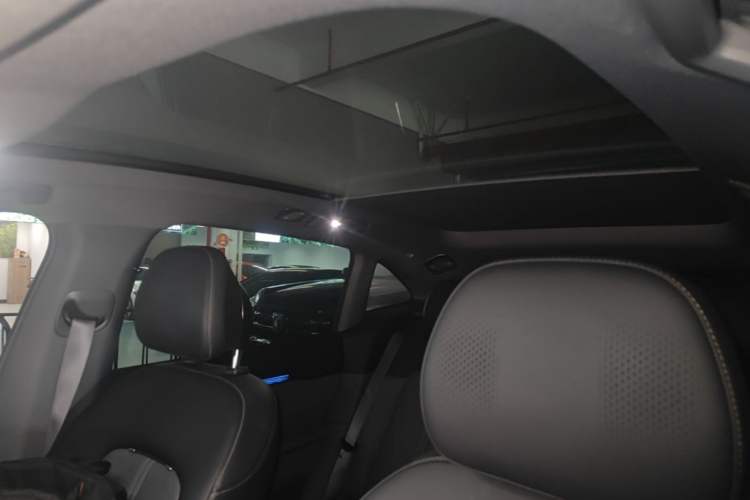 Used Zeekr 7X 2025 75 kWh Rear-Wheel Drive Intelligent Driving Version Headliner