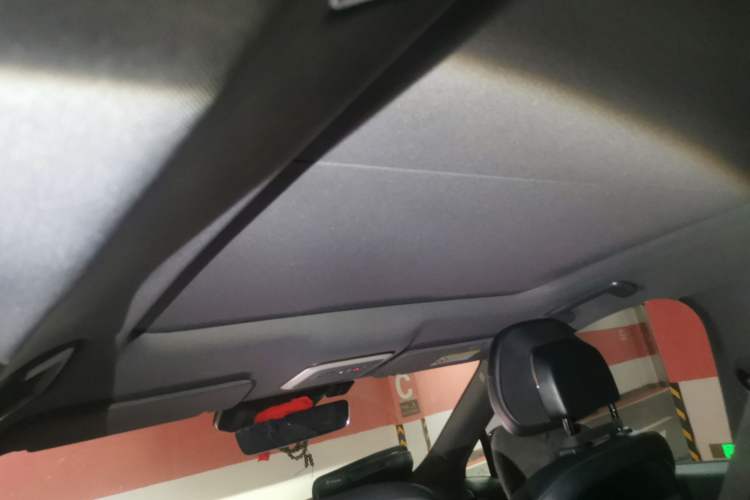 Used Zeekr 7X 2025 75 kWh Rear-Wheel Drive Intelligent Driving Version Headliner