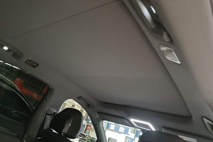 Used Zeekr 7X 2025 75 kWh Rear-Wheel Drive Intelligent Driving Version Headliner