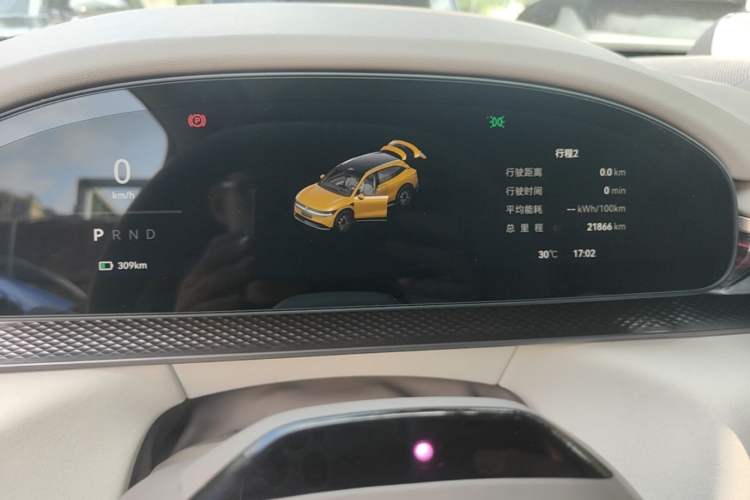 Used Zeekr 7X 2025 100 kWh Long-Range Rear-Wheel Drive with Intelligent Driving Features Instrument Cluster