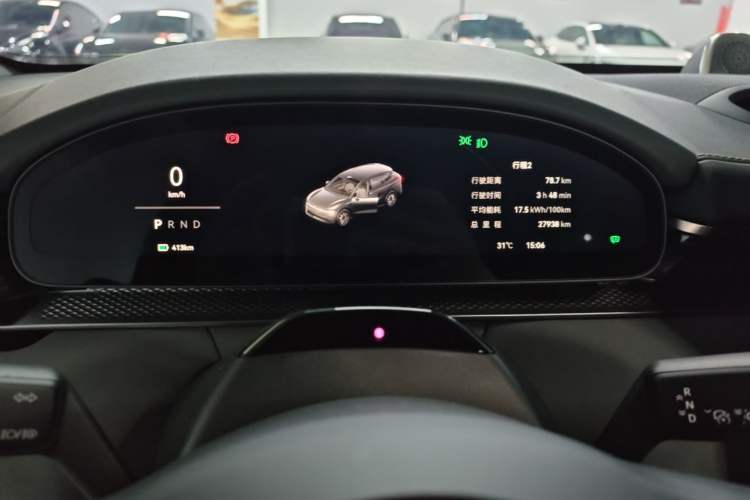 Used Zeekr 7X 2025 100 kWh Long-Range Rear-Wheel Drive with Intelligent Driving Features Instrument Cluster