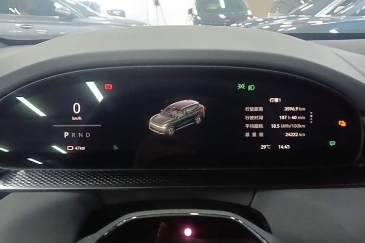 Used Zeekr 7X 2025 75 kWh Rear-Wheel Drive Intelligent Driving Version Instrument Cluster
