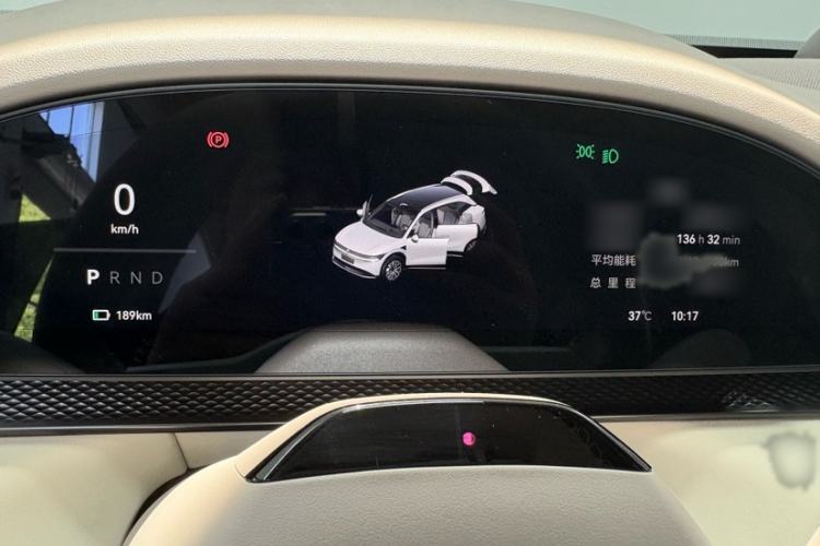 Used Zeekr 7X 2025 100 kWh Long-Range Rear-Wheel Drive with Intelligent Driving Features Interior 2