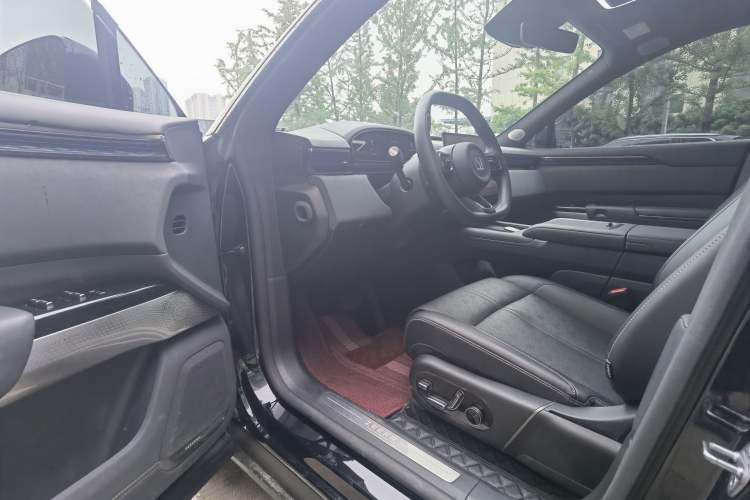 Used Zeekr 7X 2025 75 kWh Rear-Wheel Drive Intelligent Driving Version Interior 2