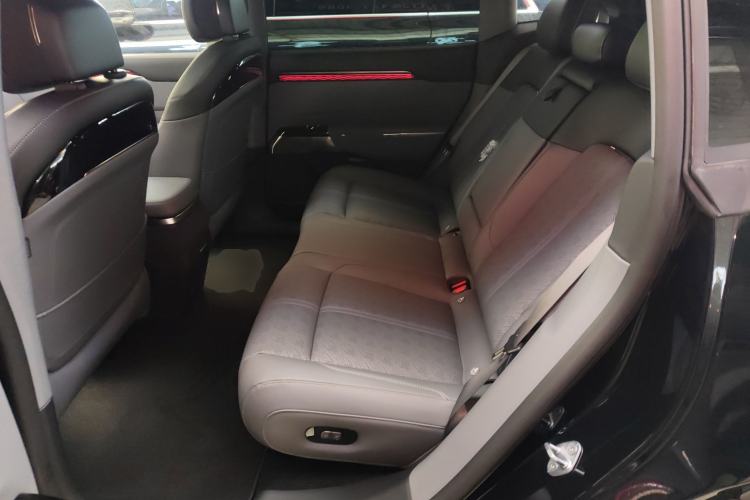 Used Zeekr 7X 2025 100 kWh Long-Range Rear-Wheel Drive with Intelligent Driving Features Interior 4