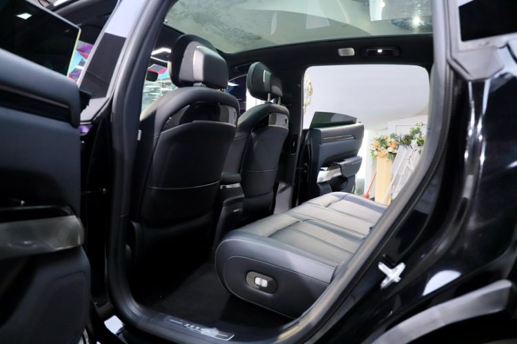 Used Zeekr 7X 2025 100 kWh Long-Range Rear-Wheel Drive with Intelligent Driving Features Interior 7