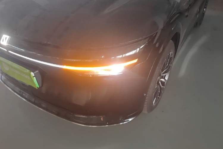 Used Zeekr 7X 2025 75 kWh Rear-Wheel Drive Intelligent Driving Version Left Front Headlight