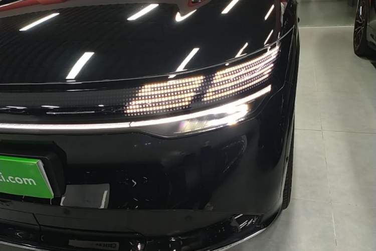 Used Zeekr 7X 2025 75 kWh Rear-Wheel Drive Intelligent Driving Version Left Front Headlight