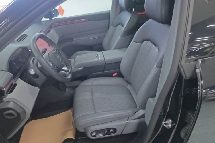 Used Zeekr 7X 2025 100 kWh Long-Range Rear-Wheel Drive with Intelligent Driving Features Left Front Seat