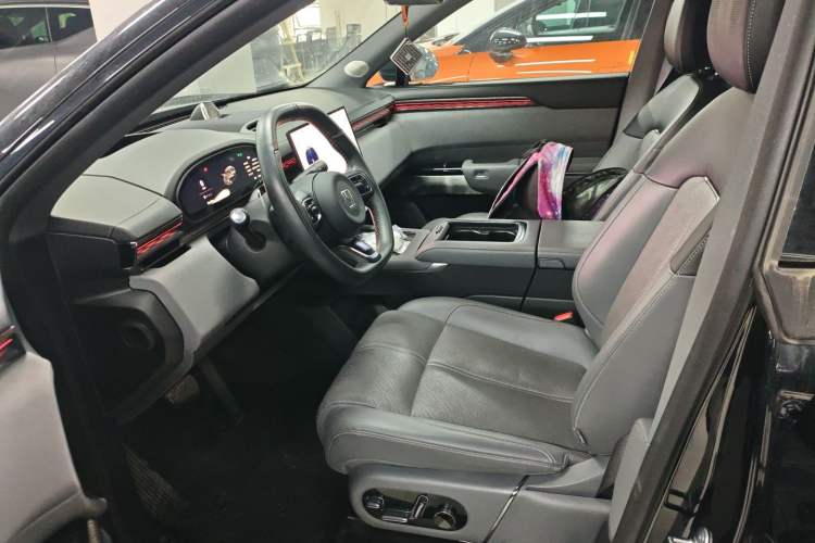 Used Zeekr 7X 2025 75 kWh Rear-Wheel Drive Intelligent Driving Version Left Front Seat