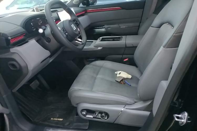 Used Zeekr 7X 2025 75 kWh Rear-Wheel Drive Intelligent Driving Version Left Front Seat
