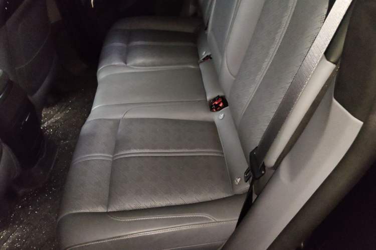 Used Zeekr 7X 2025 75 kWh Rear-Wheel Drive Intelligent Driving Version Left Rear Seat