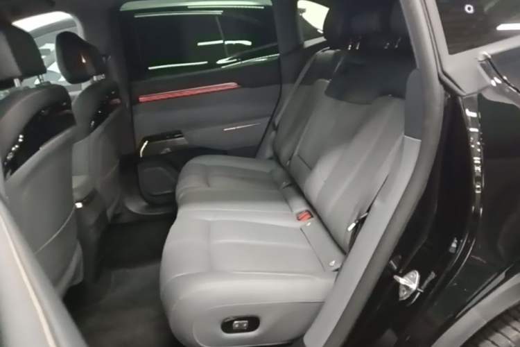 Used Zeekr 7X 2025 75 kWh Rear-Wheel Drive Intelligent Driving Version Left Rear Seat
