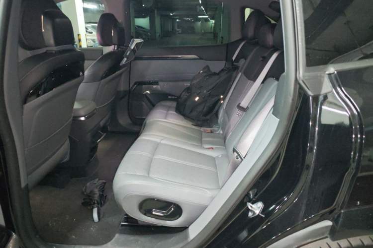 Used Zeekr 7X 2025 75 kWh Rear-Wheel Drive Intelligent Driving Version Left Rear Seat