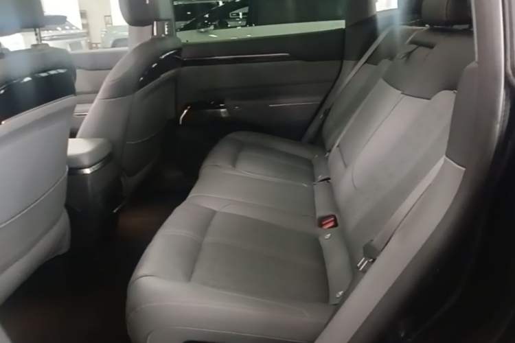 Used Zeekr 7X 2025 75 kWh Rear-Wheel Drive Intelligent Driving Version Left Rear Seat