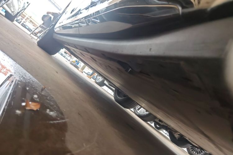 Used Zeekr 7X 2025 75 kWh Rear-Wheel Drive Intelligent Driving Version Left Side Sill