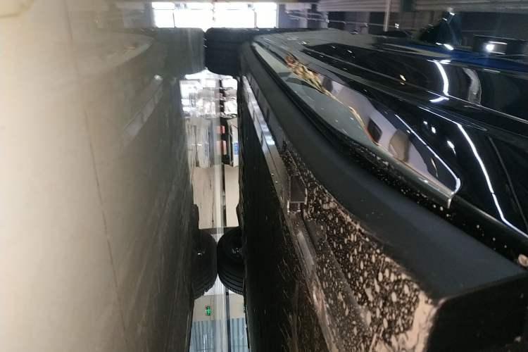 Used Zeekr 7X 2025 100kWh Long-Range All-Wheel Drive Intelligent Driving Version Left Side Sill