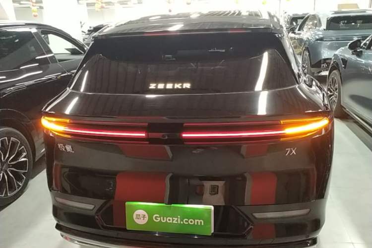 Used Zeekr 7X 2025 75 kWh Rear-Wheel Drive Intelligent Driving Version Rear