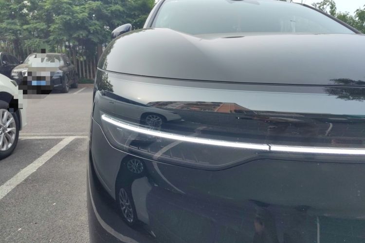 Used Zeekr 7X 2025 75 kWh Rear-Wheel Drive Intelligent Driving Version Right Front Headlight