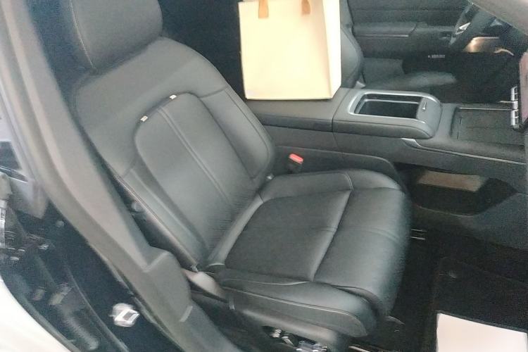 Used Zeekr 7X 2025 100kWh Long-Range All-Wheel Drive Intelligent Driving Version Right Front Seat