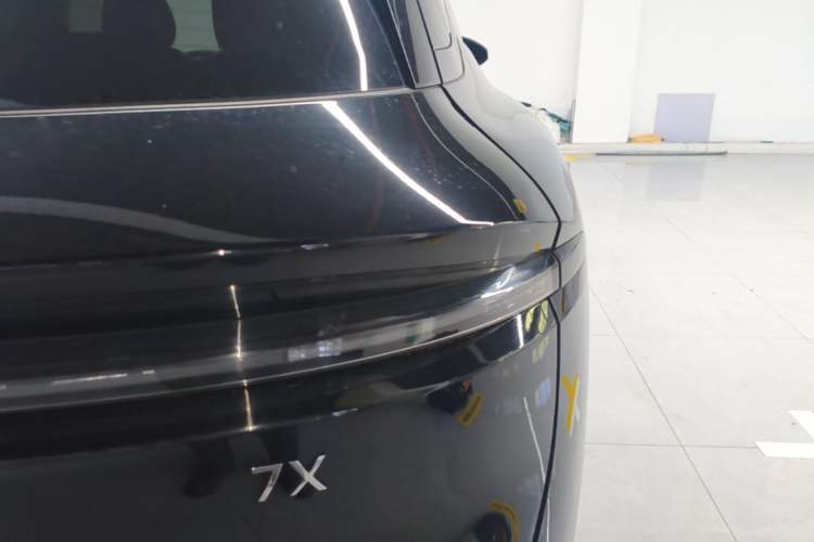 Used Zeekr 7X 2025 75 kWh Rear-Wheel Drive Intelligent Driving Version Right Rear Taillight