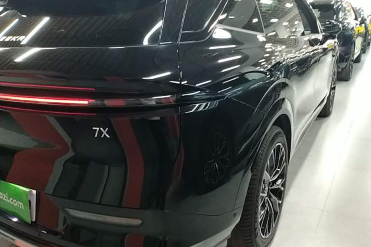 Used Zeekr 7X 2025 75 kWh Rear-Wheel Drive Intelligent Driving Version Right Rear Taillight