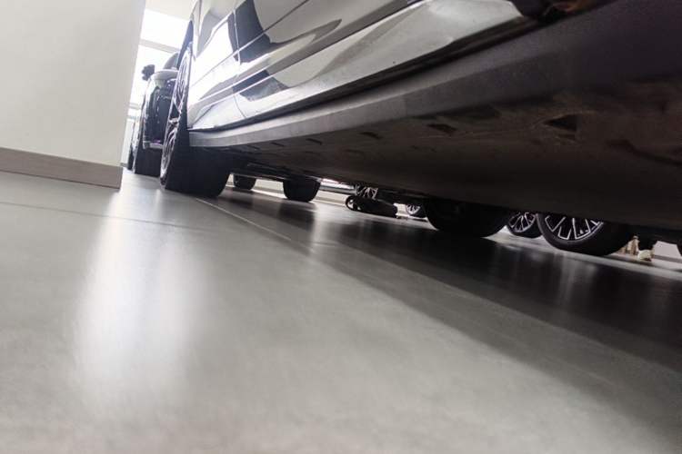 Used Zeekr 7X 2025 75 kWh Rear-Wheel Drive Intelligent Driving Version Right Side Sill