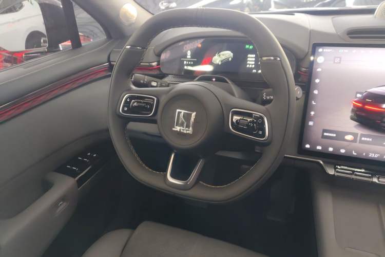 Used Zeekr 7X 2025 100 kWh Long-Range Rear-Wheel Drive with Intelligent Driving Features Steering Wheel