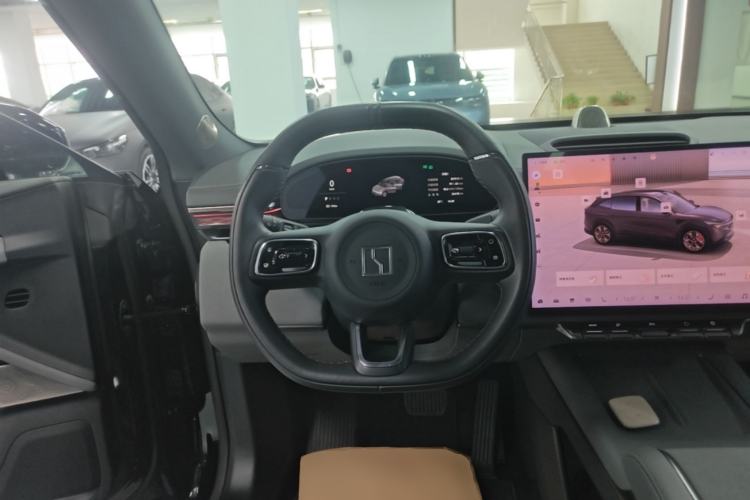 Used Zeekr 7X 2025 100 kWh Long-Range Rear-Wheel Drive with Intelligent Driving Features Steering Wheel