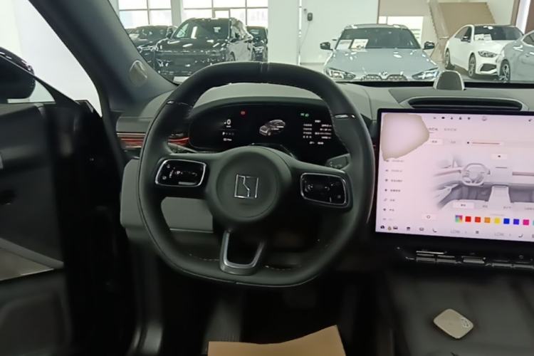 Used Zeekr 7X 2025 75 kWh Rear-Wheel Drive Intelligent Driving Version Steering Wheel