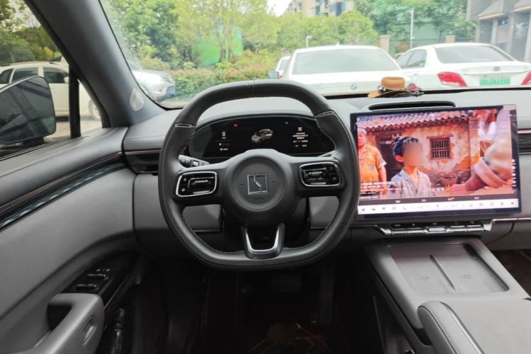 Used Zeekr 7X 2025 75 kWh Rear-Wheel Drive Intelligent Driving Version Steering Wheel
