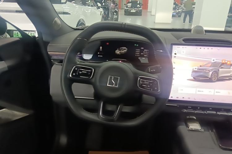 Used Zeekr 7X 2025 75 kWh Rear-Wheel Drive Intelligent Driving Version Steering Wheel