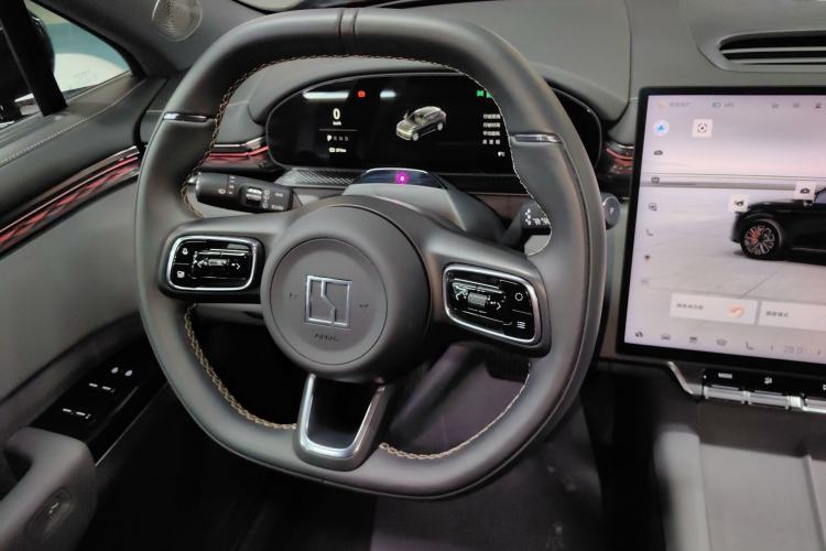 Used Zeekr 7X 2025 75 kWh Rear-Wheel Drive Intelligent Driving Version Steering Wheel