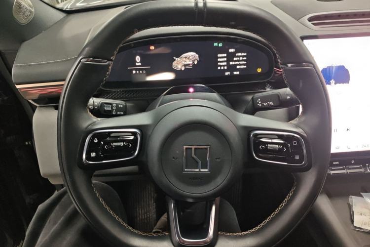 Used Zeekr 7X 2025 75 kWh Rear-Wheel Drive Intelligent Driving Version Steering Wheel