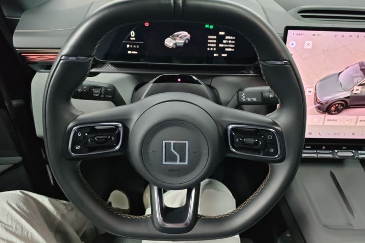 Used Zeekr 7X 2025 75 kWh Rear-Wheel Drive Intelligent Driving Version Steering Wheel