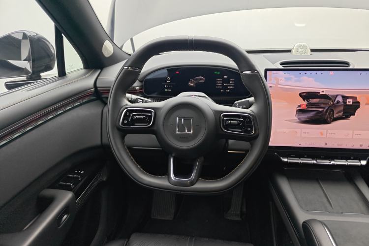Used Zeekr 7X 2025 100 kWh Long-Range Rear-Wheel Drive with Intelligent Driving Features Steering Wheel