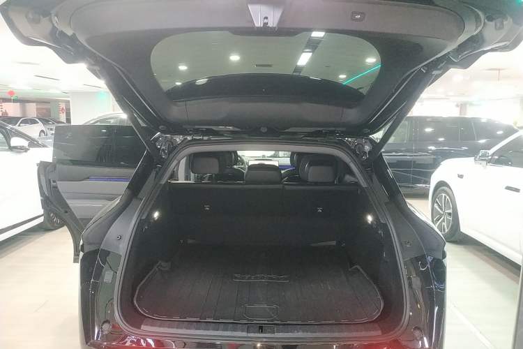 Used Zeekr 7X 2025 75 kWh Rear-Wheel Drive Intelligent Driving Version Trunk
