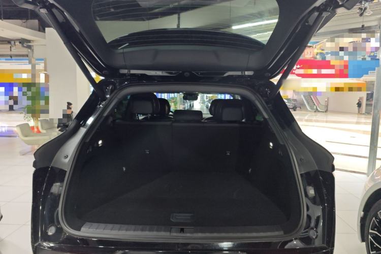 Used Zeekr 7X 2025 100 kWh Long-Range Rear-Wheel Drive with Intelligent Driving Features Trunk