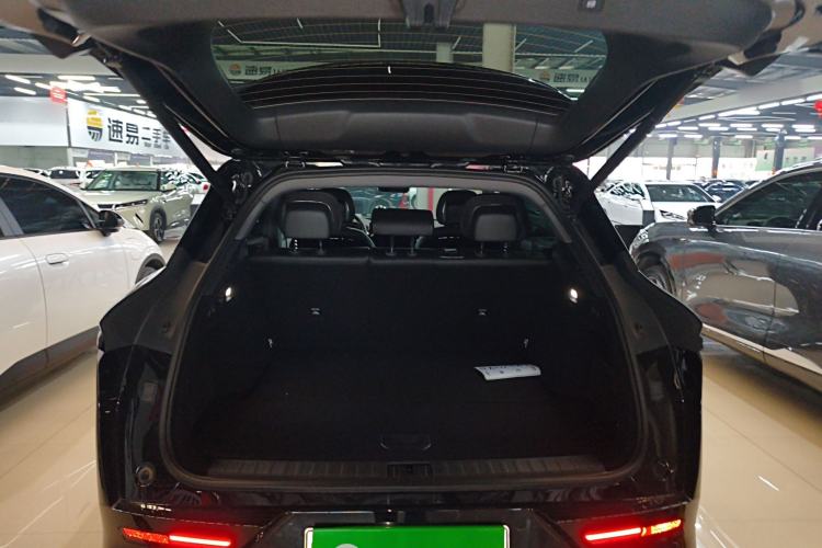 Used Zeekr 7X 2025 100 kWh Long-Range Rear-Wheel Drive with Intelligent Driving Features Trunk