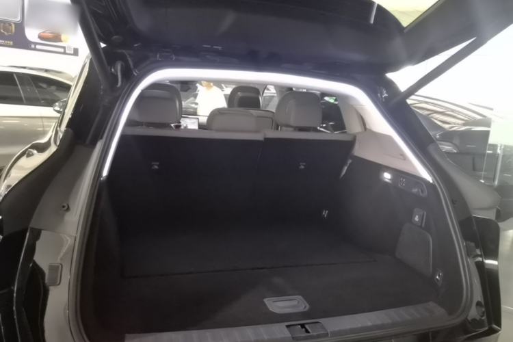 Used Zeekr 7X 2025 100 kWh Long-Range Rear-Wheel Drive with Intelligent Driving Features Trunk