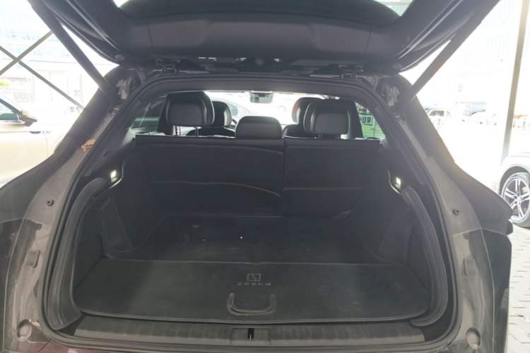 Used Zeekr 7X 2025 100kWh Long-Range All-Wheel Drive Intelligent Driving Version Trunk