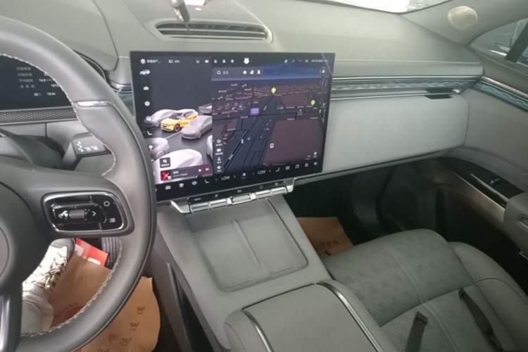 Used Zeekr 7X 2025 100 kWh Long-Range Rear-Wheel Drive with Intelligent Driving Features Audio And AC Panel
