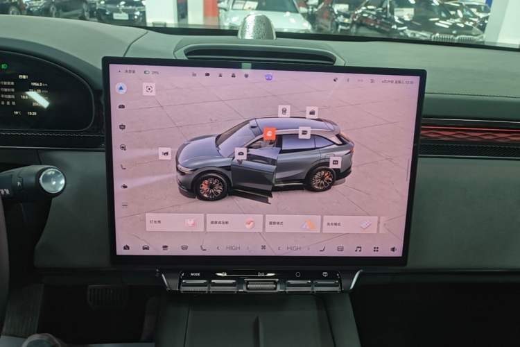 Used Zeekr 7X 2025 75 kWh Rear-Wheel Drive Intelligent Driving Version Audio And AC Panel