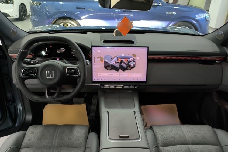 Used Zeekr 7X 2025 75 kWh Rear-Wheel Drive Intelligent Driving Version Center Console