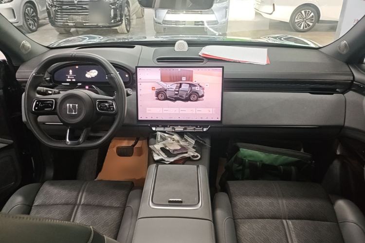 Used Zeekr 7X 2025 100kWh Long-Range All-Wheel Drive Intelligent Driving Version Center Console