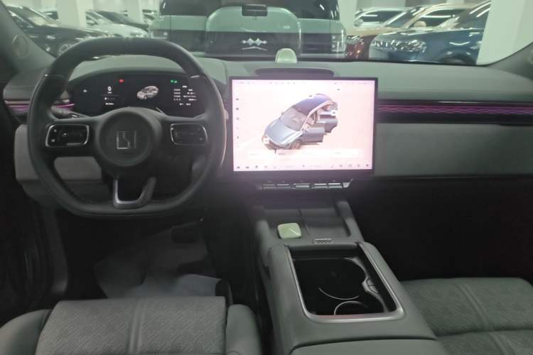 Used Zeekr 7X 2025 100 kWh Long-Range Rear-Wheel Drive with Intelligent Driving Features Center Console