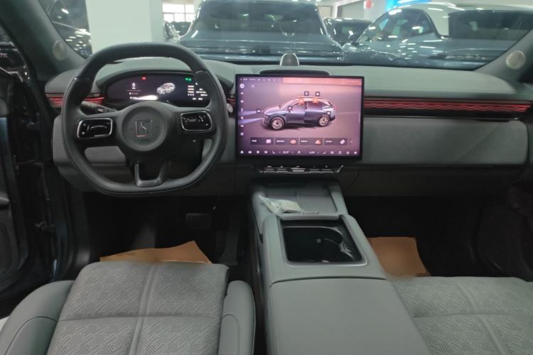 Used Zeekr 7X 2025 75 kWh Rear-Wheel Drive Intelligent Driving Version Center Console