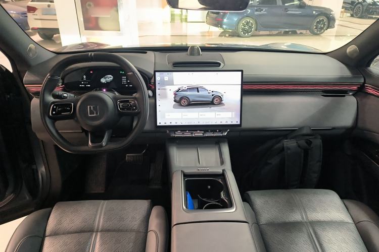 Used Zeekr 7X 2025 100kWh Long-Range All-Wheel Drive Intelligent Driving Version Center Console