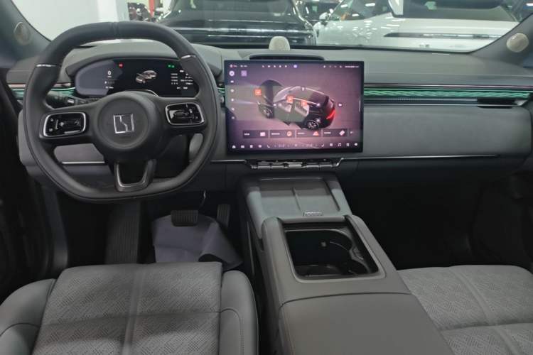 Used Zeekr 7X 2025 75 kWh Rear-Wheel Drive Intelligent Driving Version Center Console