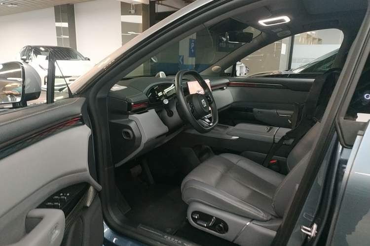 Used Zeekr 7X 2025 75 kWh Rear-Wheel Drive Intelligent Driving Version Driver Seat